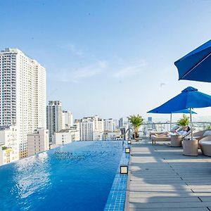 Grand Ocean Luxury Boutique - Infinity Rooftop Pool